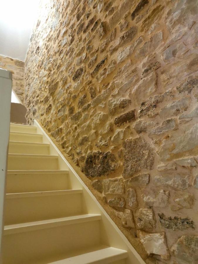 3 Self-Contained Gites With Pool And Games Room Saint-Georges-de-Noisné Exterior foto